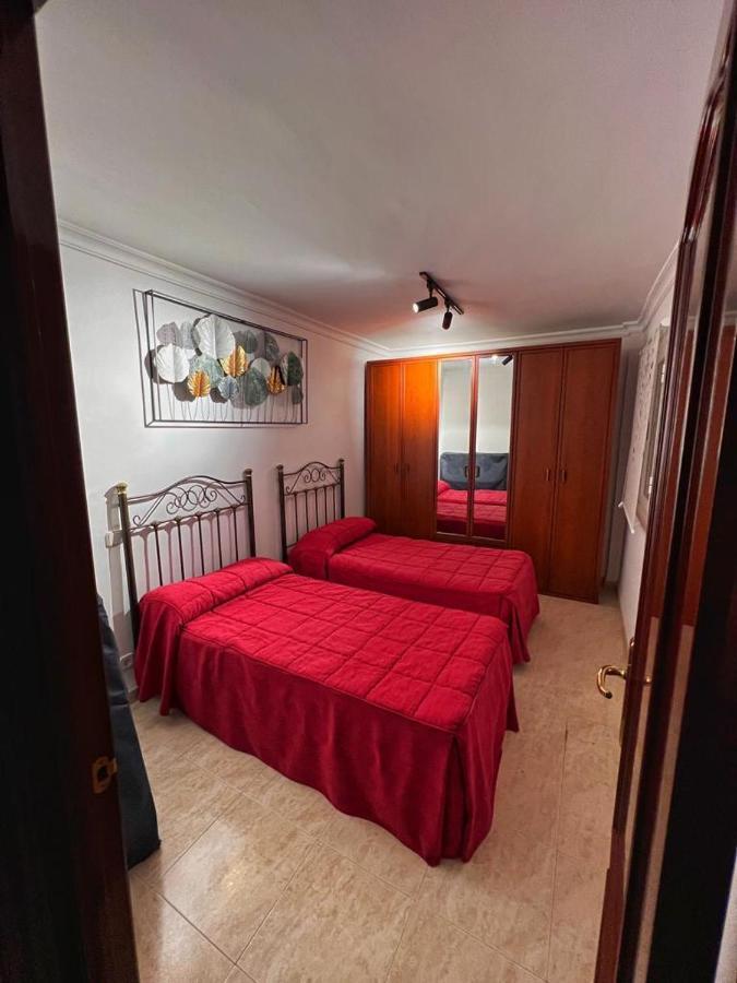 Loftriana Apartment Sevilla Bagian luar foto