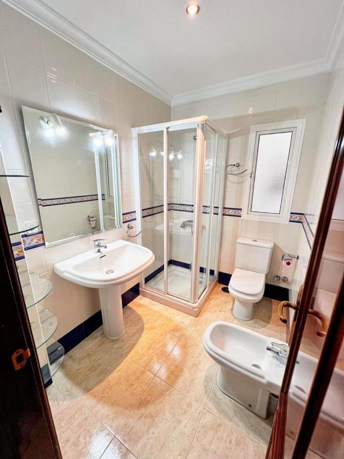 Loftriana Apartment Sevilla Bagian luar foto