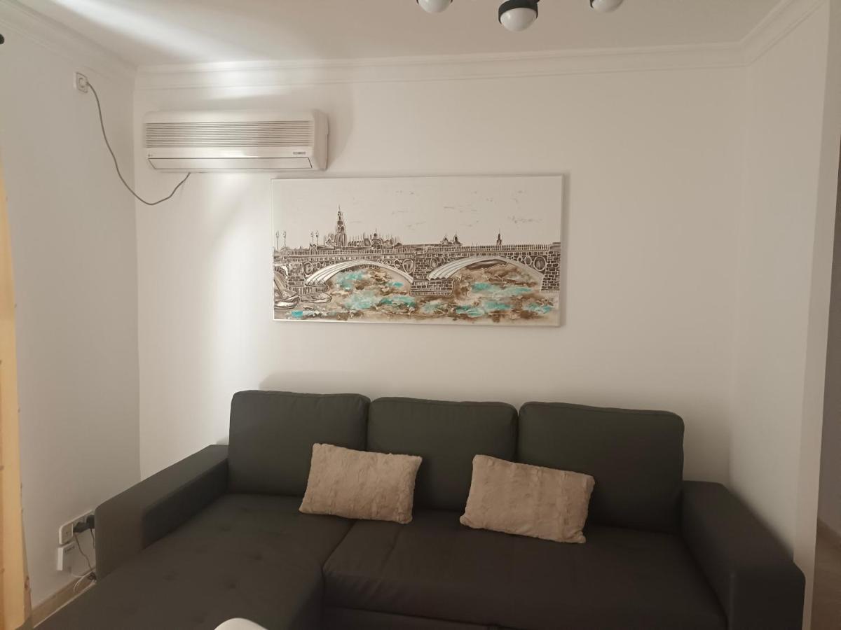 Loftriana Apartment Sevilla Bagian luar foto